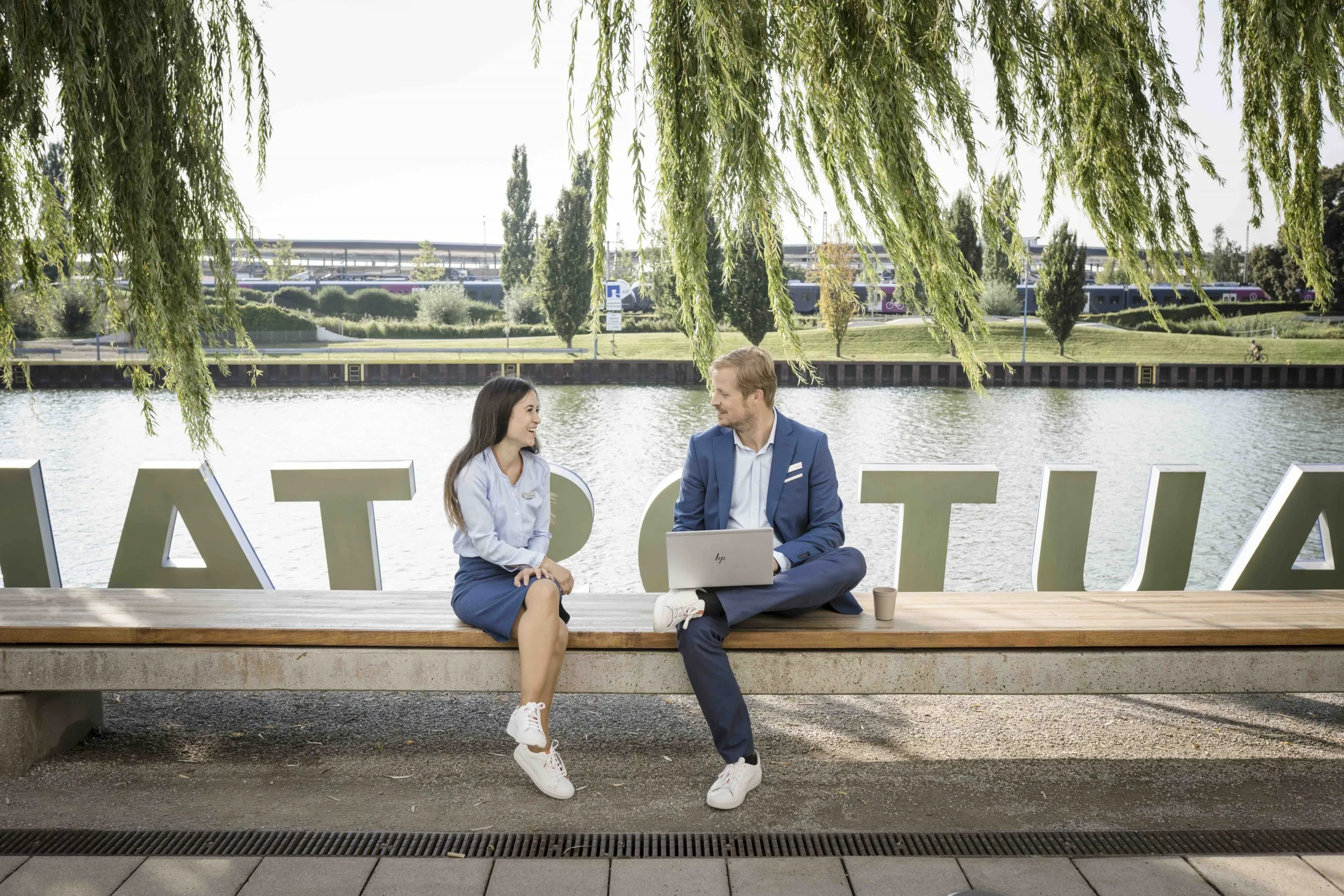 1 Jahr neue Corporate Fashion in der Autostadt